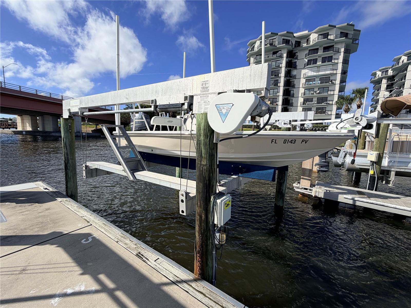 DIAMOND HEAD POINT CONDO - Residential