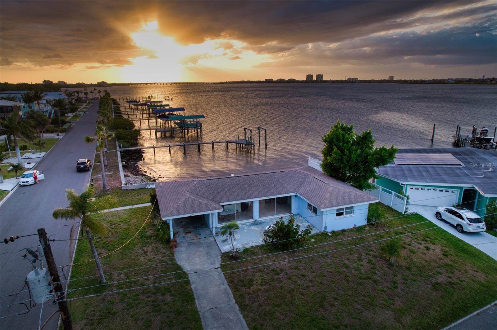 HARBOR HAVEN - Residential