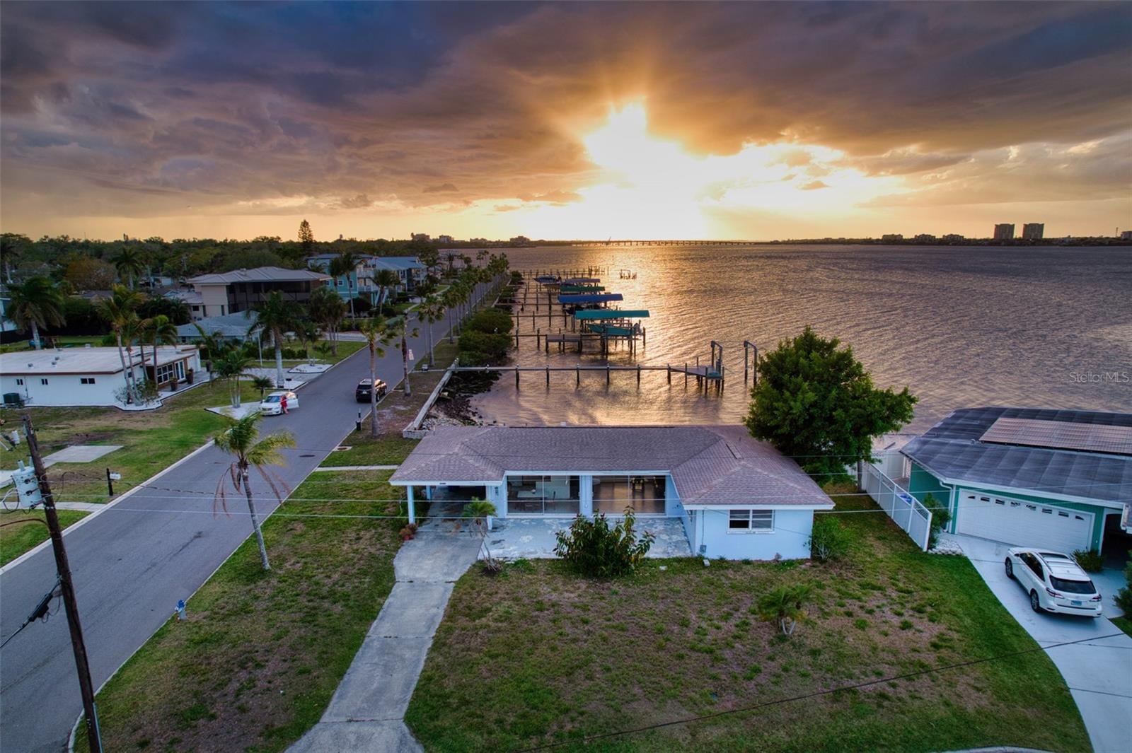 HARBOR HAVEN - Residential