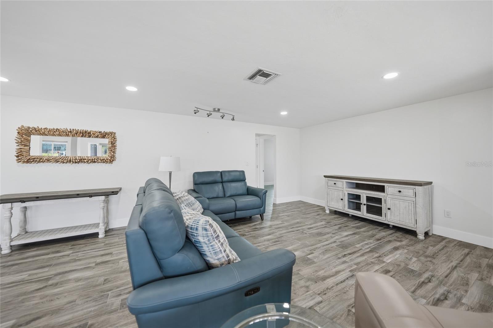 PUNTA GORDA ISLES SEC 05 - Residential