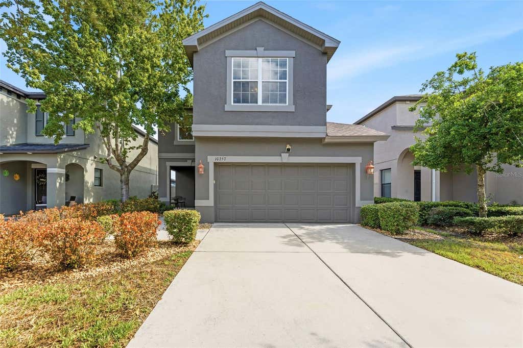 Photo of 10257 Newminster Loop, Ruskin, FL 33573 (MLS # TB8526432)