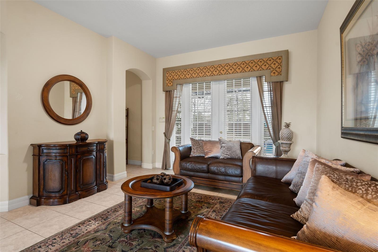 FORMOSA GARDENS UNIT 2 - Residential Lease