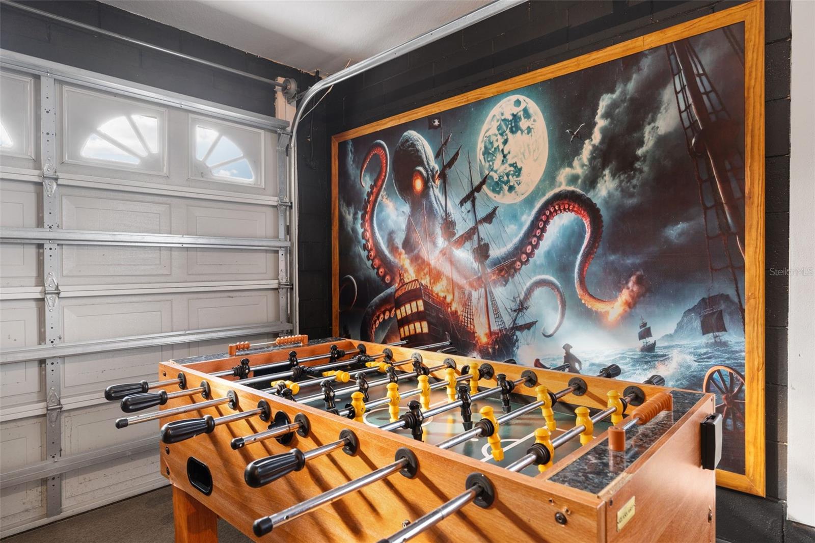 FORMOSA GARDENS UNIT 2 - Residential Lease