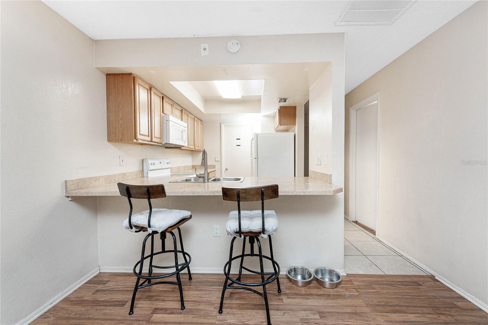 PERRY LANE - Residential Income