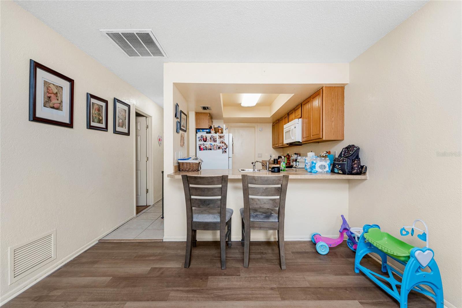 PERRY LANE - Residential Income