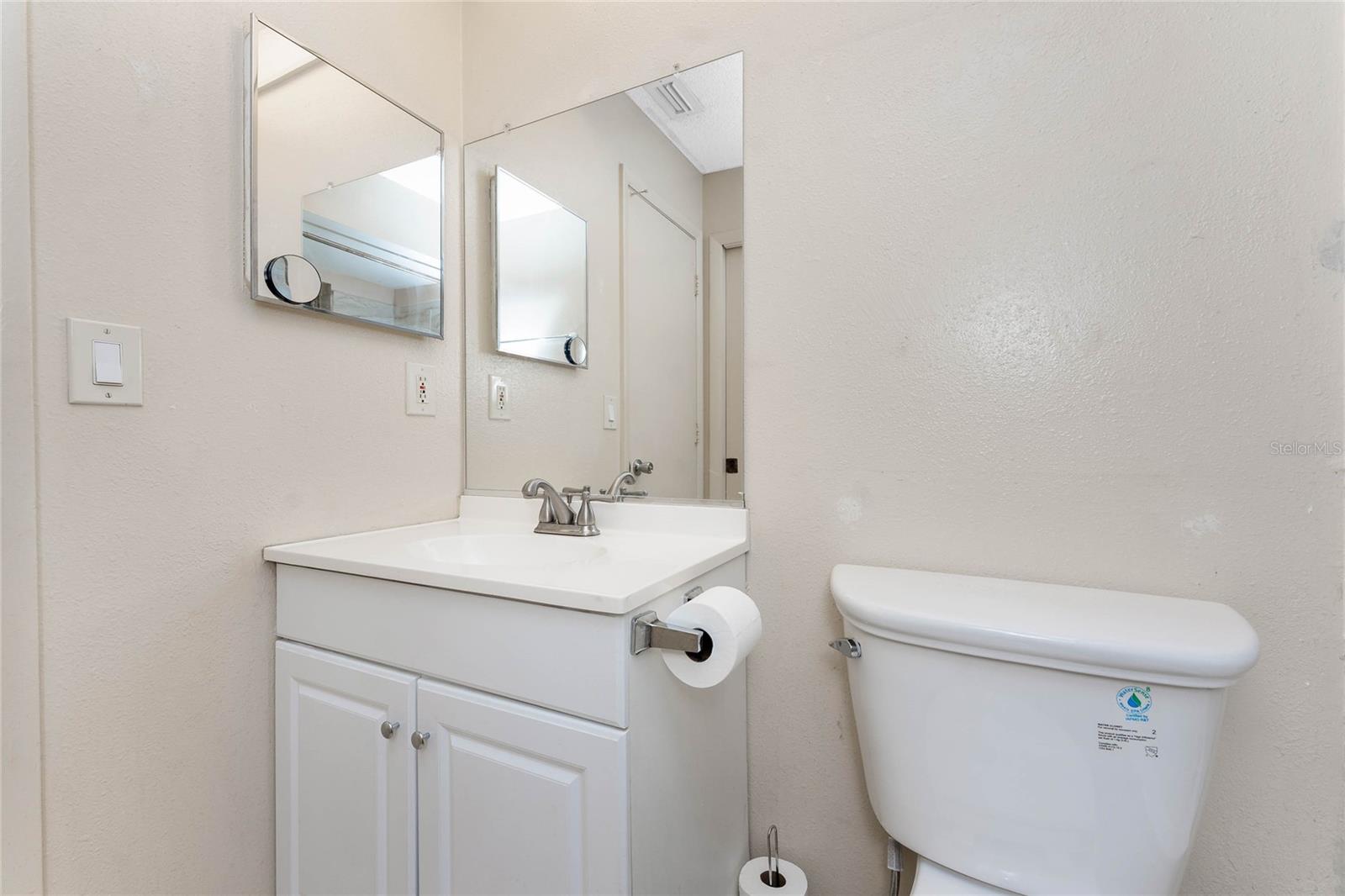 PERRY LANE - Residential Income