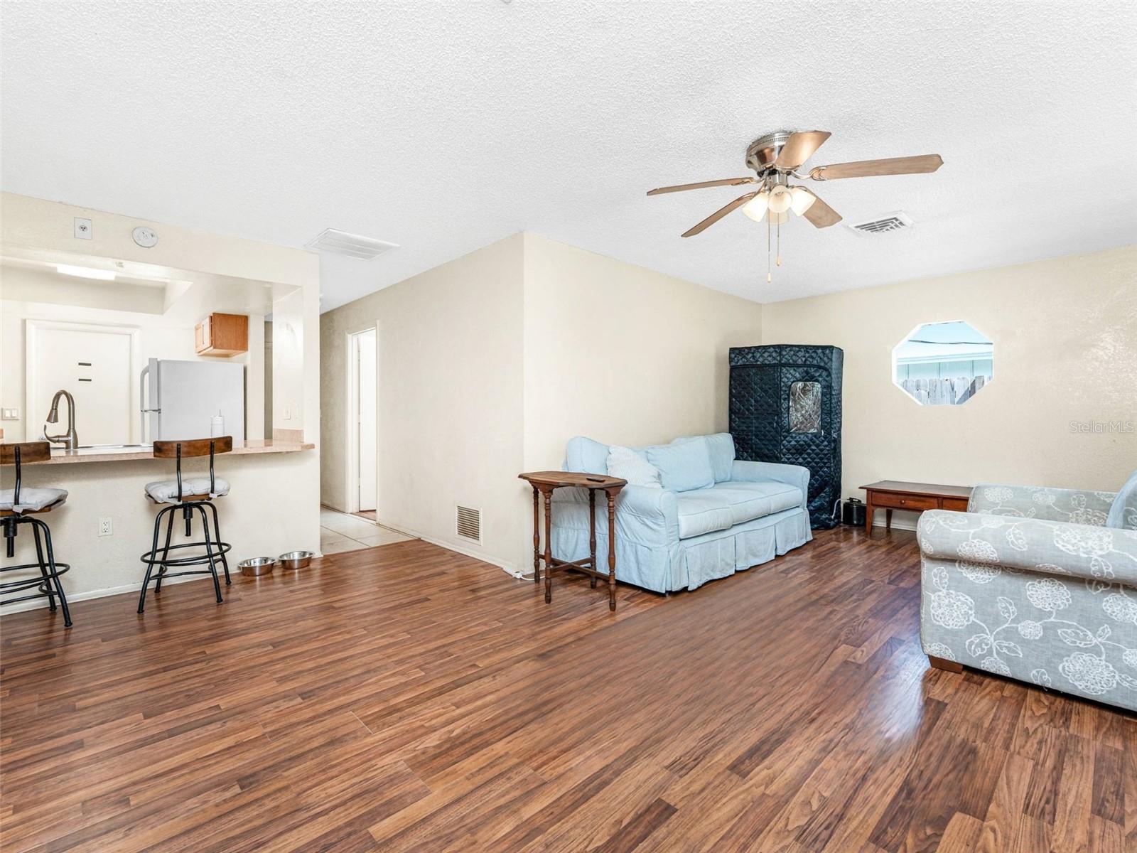 PERRY LANE - Residential Income