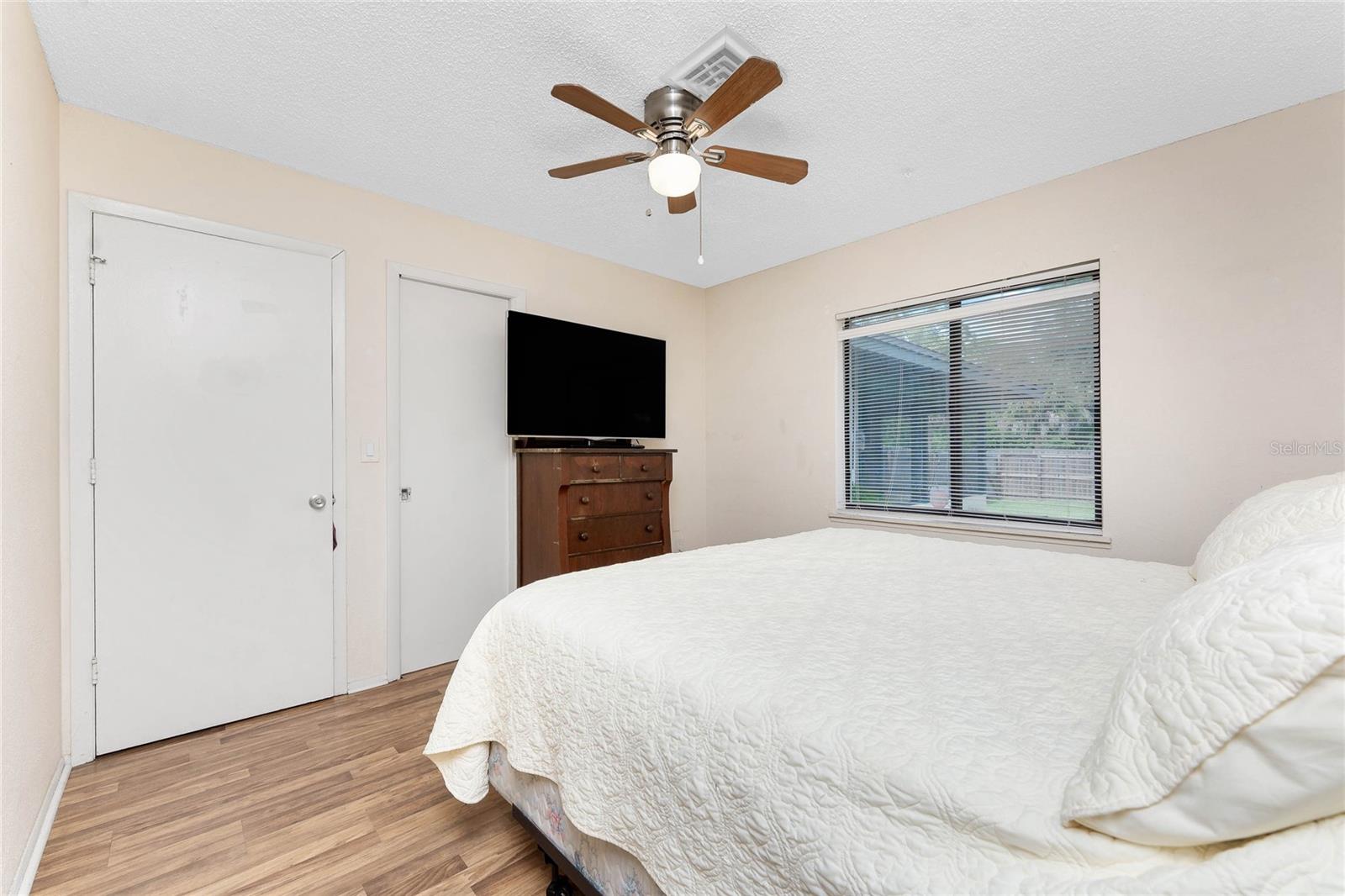 PERRY LANE - Residential Income