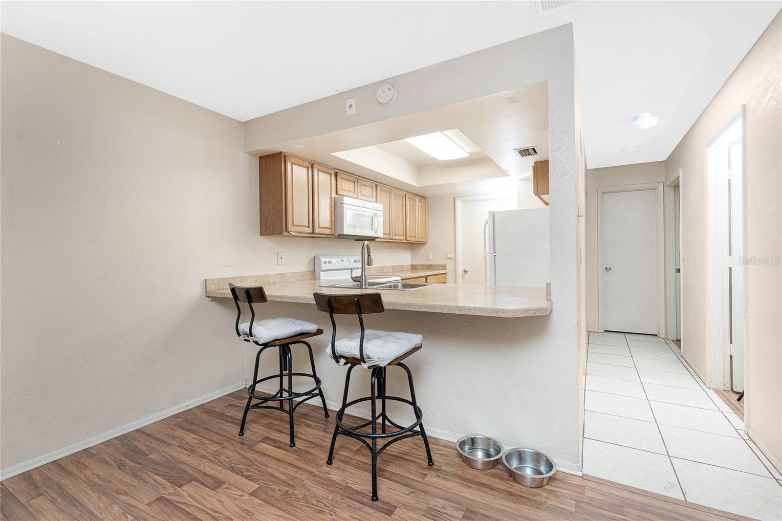 PERRY LANE - Residential Income