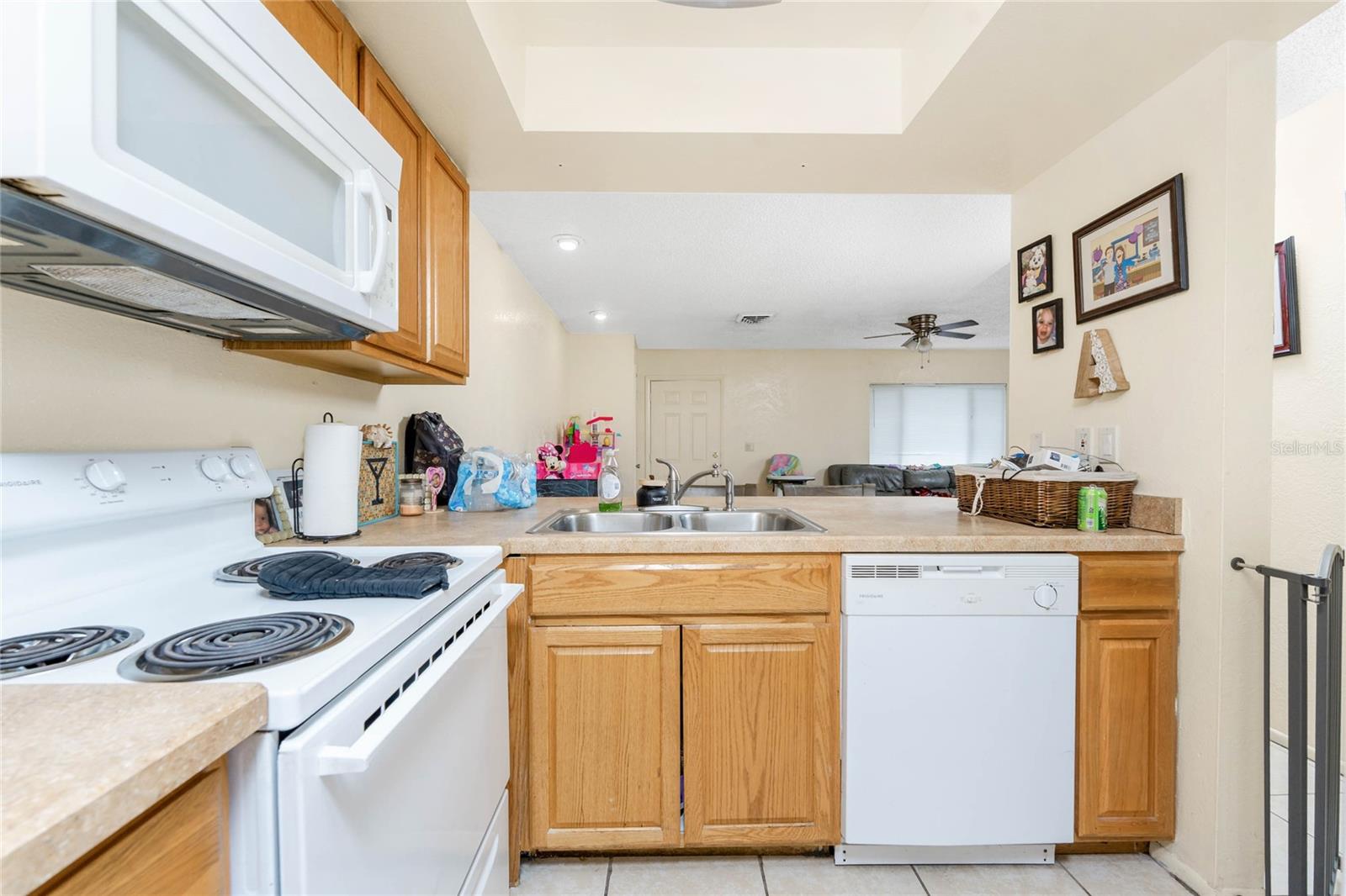 PERRY LANE - Residential Income