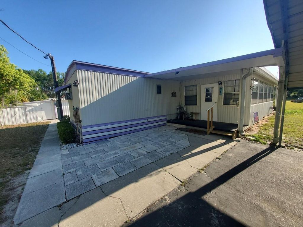 Photo of 6565 E Zero Lane, Inverness, FL 34453 (MLS # TB8392757)