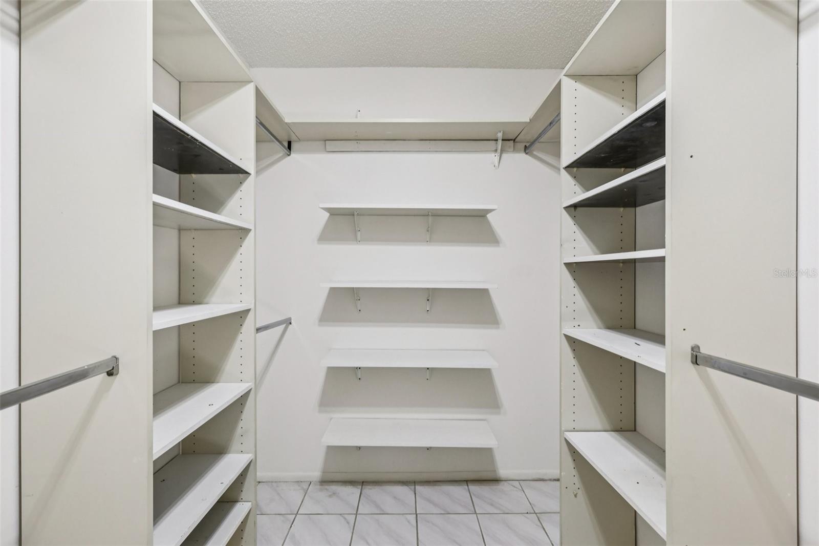 DEANS LANDING AT SHEFFIELD FOREST - Residential