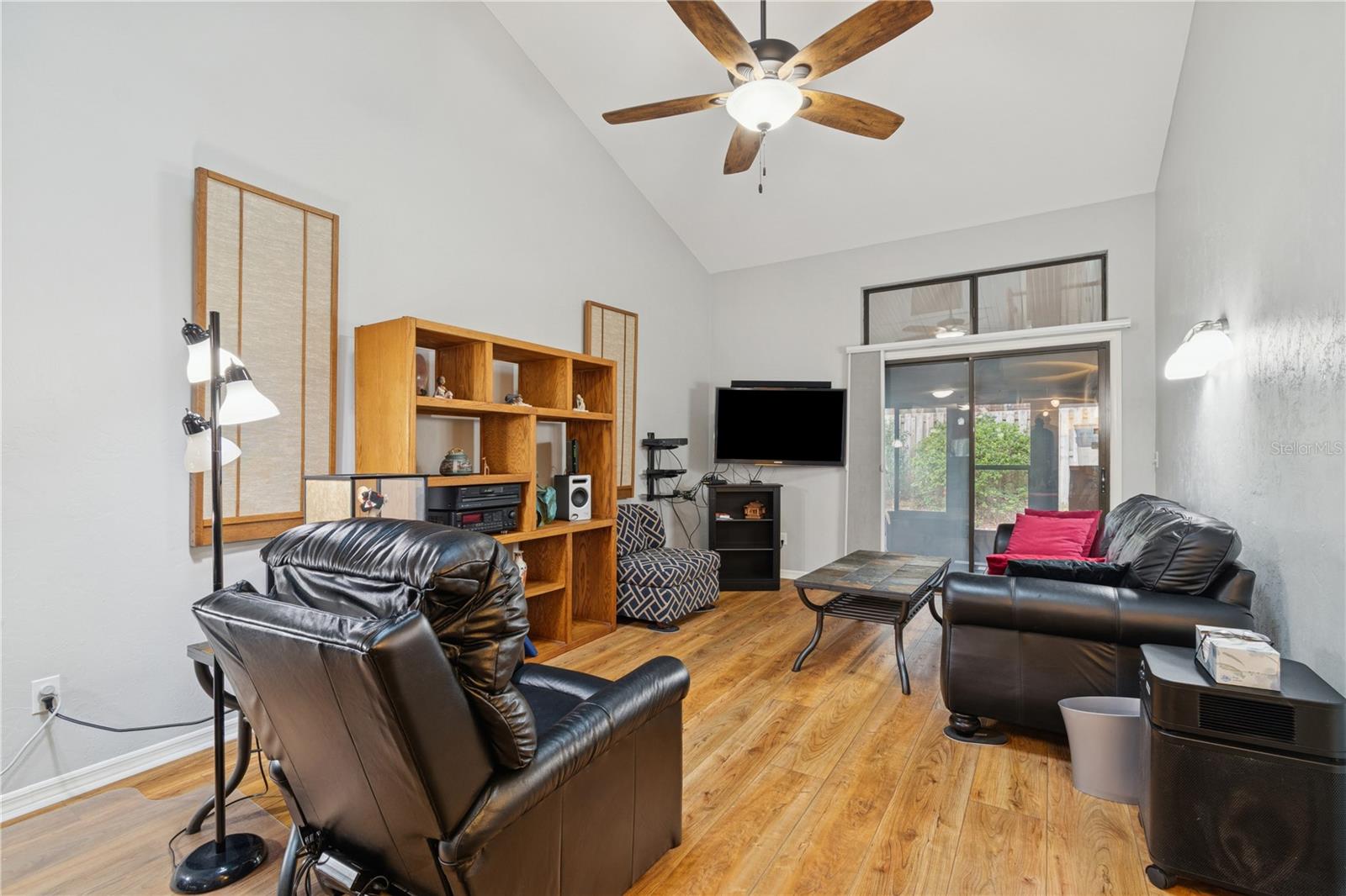 PEBBLE CREEK VILLAS - Residential