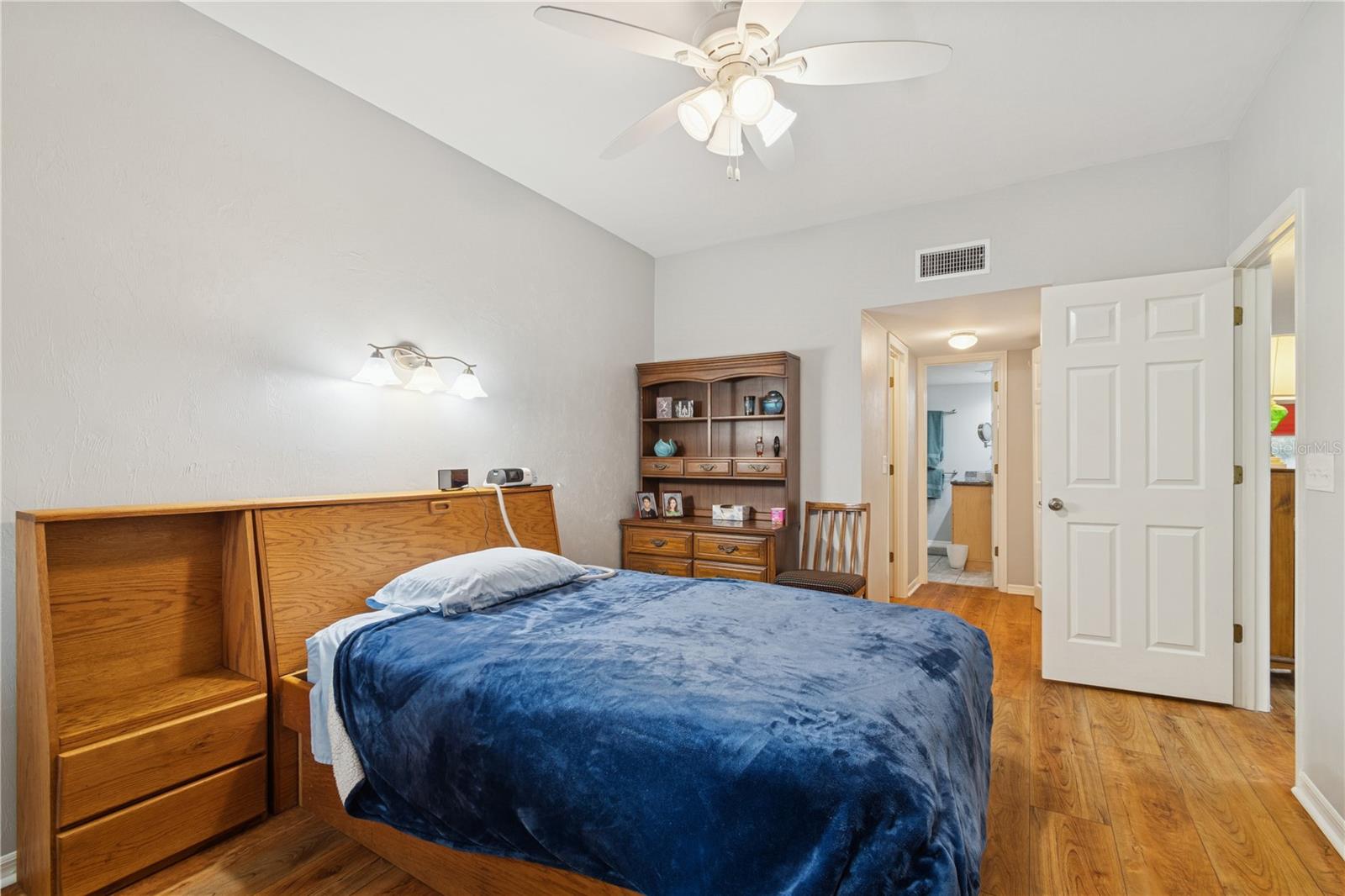 PEBBLE CREEK VILLAS - Residential