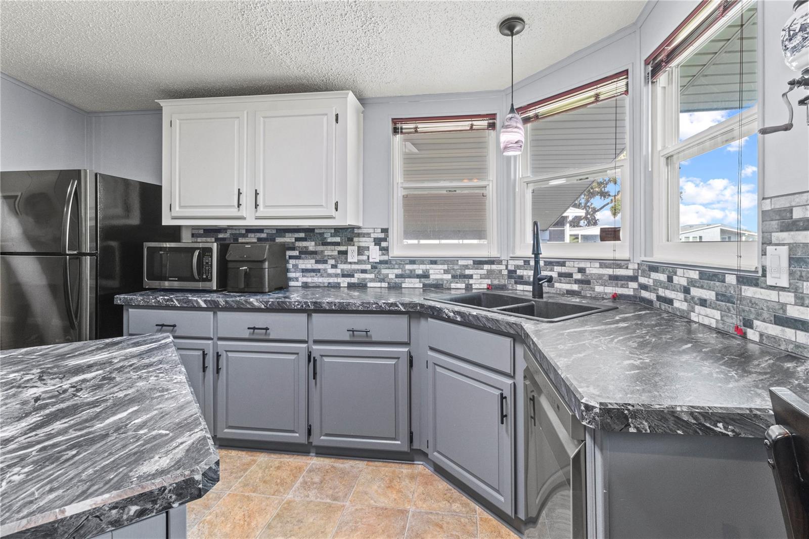 RIDGEWOOD OAKS PH IV - Residential