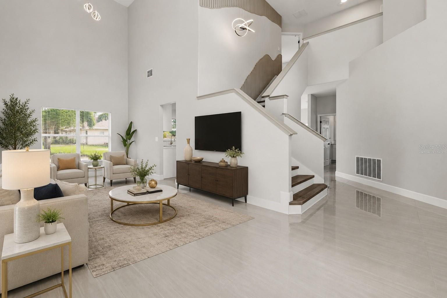1005 CHASE DRIVE