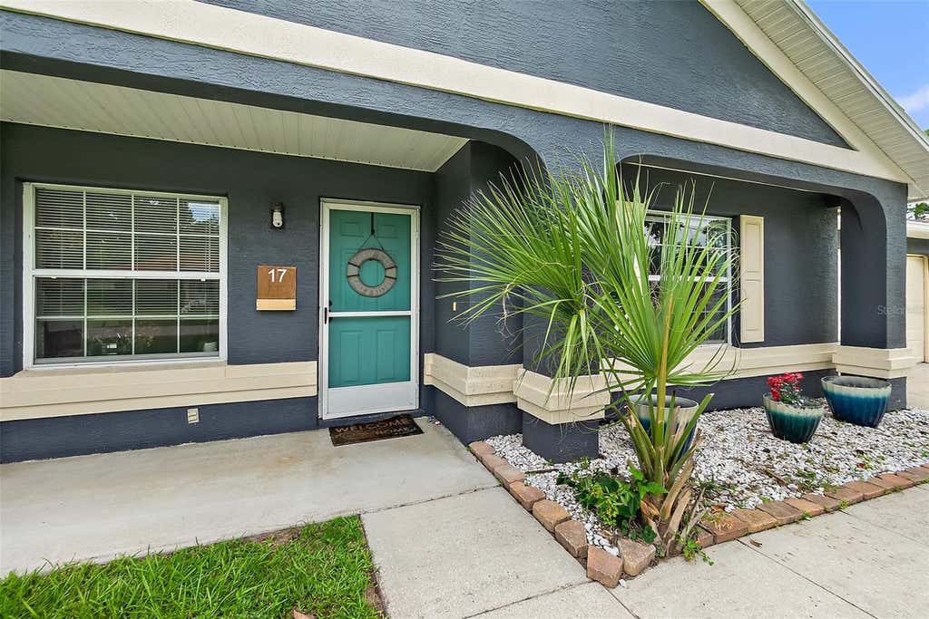 Photo of 17 Pinelark Lane, Palm Coast, FL 32164 (MLS # FC320489)