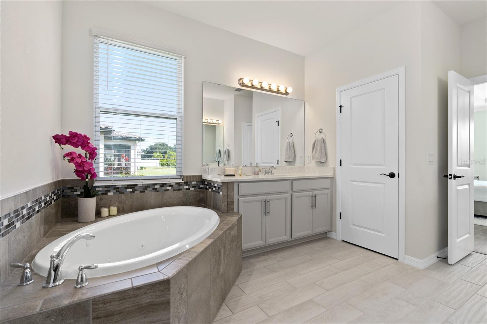 BELLALAGO PH 6H & 6I - Residential Lease