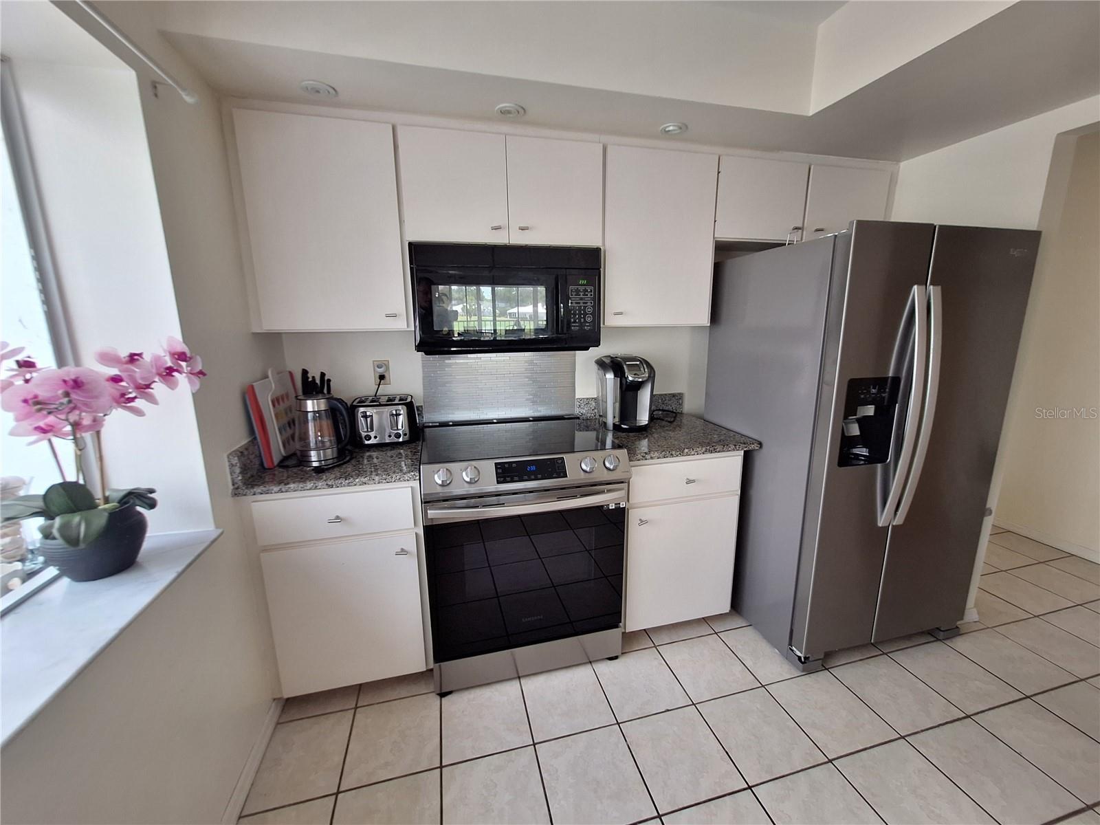 FARMINGTON VISTAS - Residential Lease