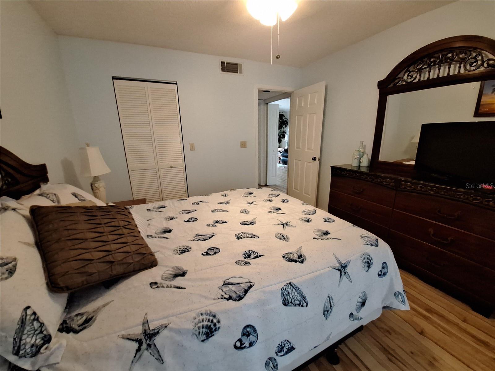 FARMINGTON VISTAS - Residential Lease