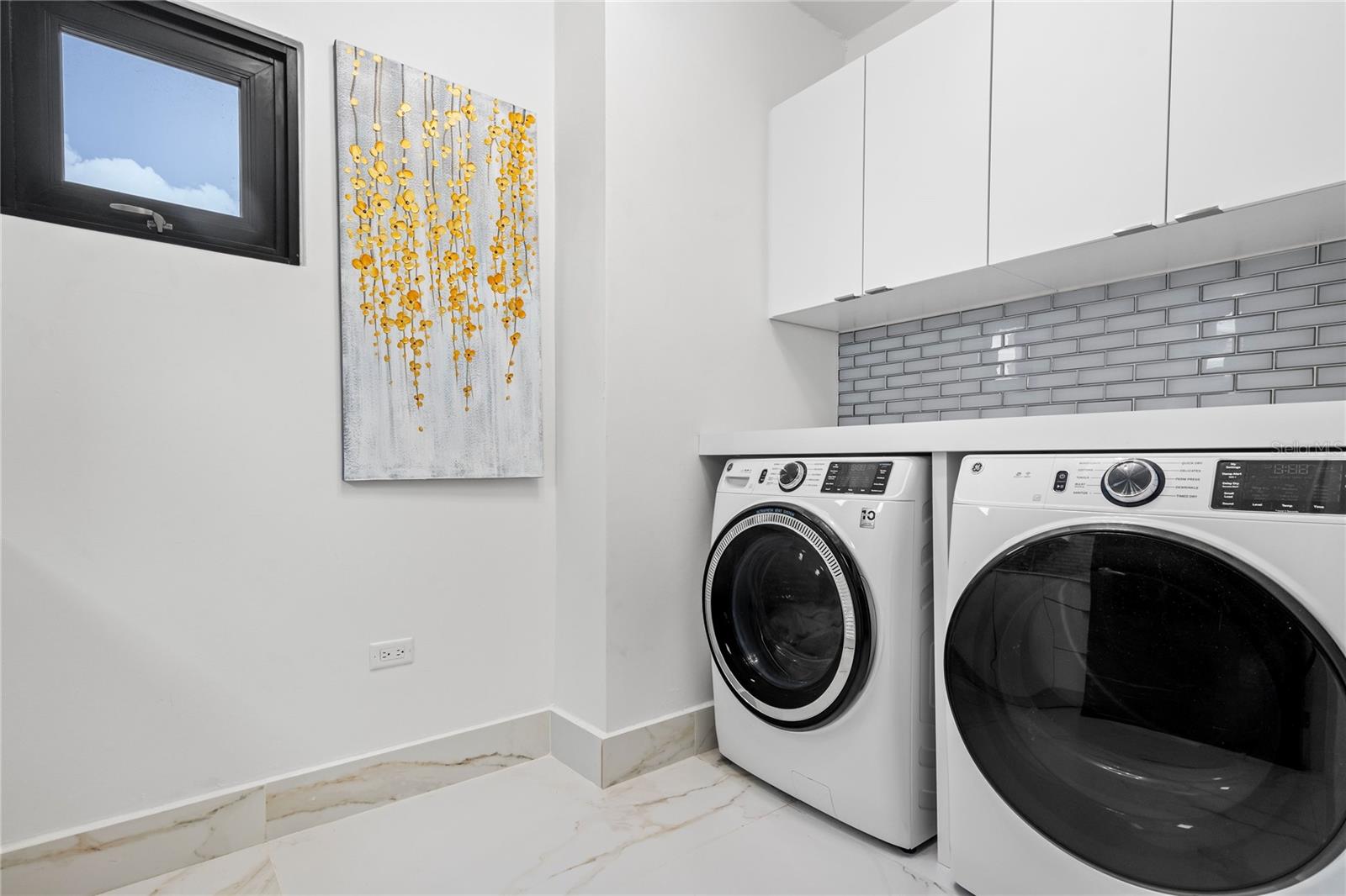 DORADO BEACH EAST - Residential