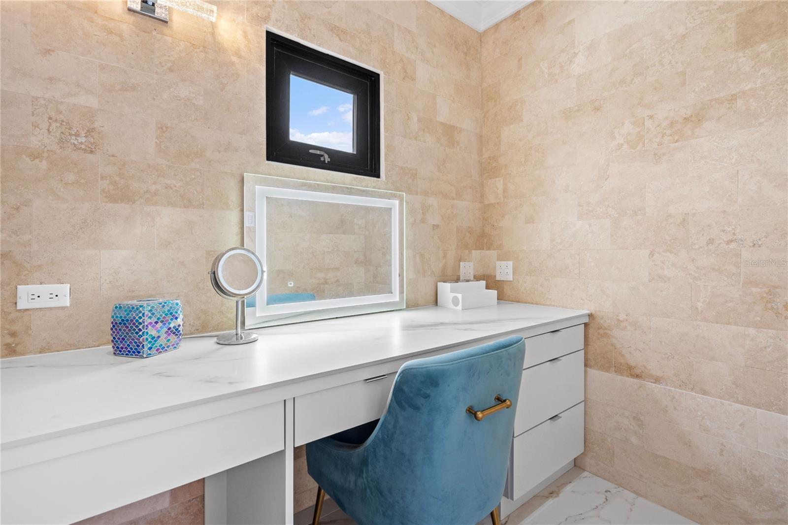 DORADO BEACH EAST - Residential