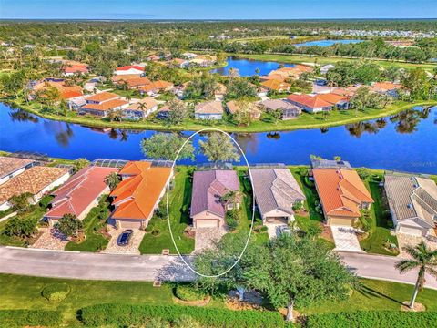 A home in PORT CHARLOTTE