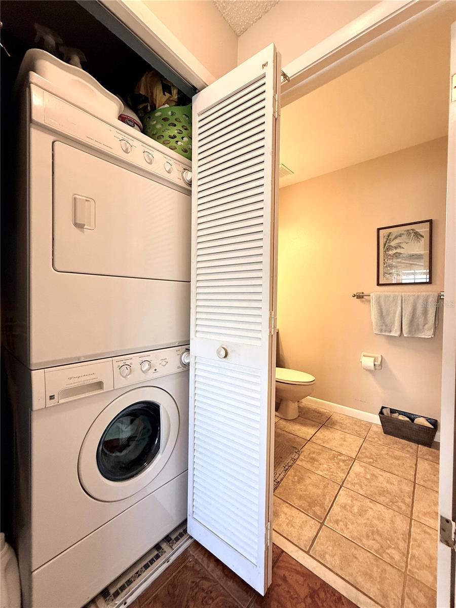 CARMEL OF BRYN-MAWR CONDO - Residential