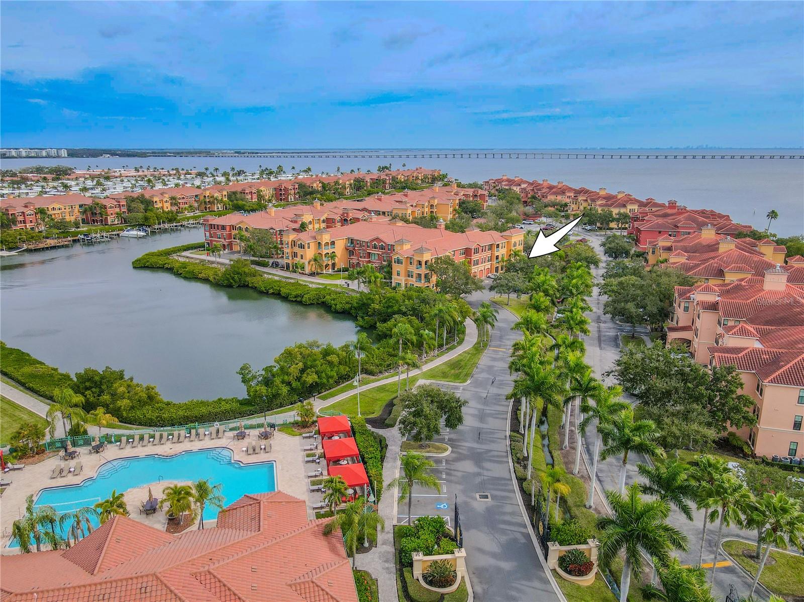 GRAND BELLAGIO AT BAYWATCH CONDO THE - Residential