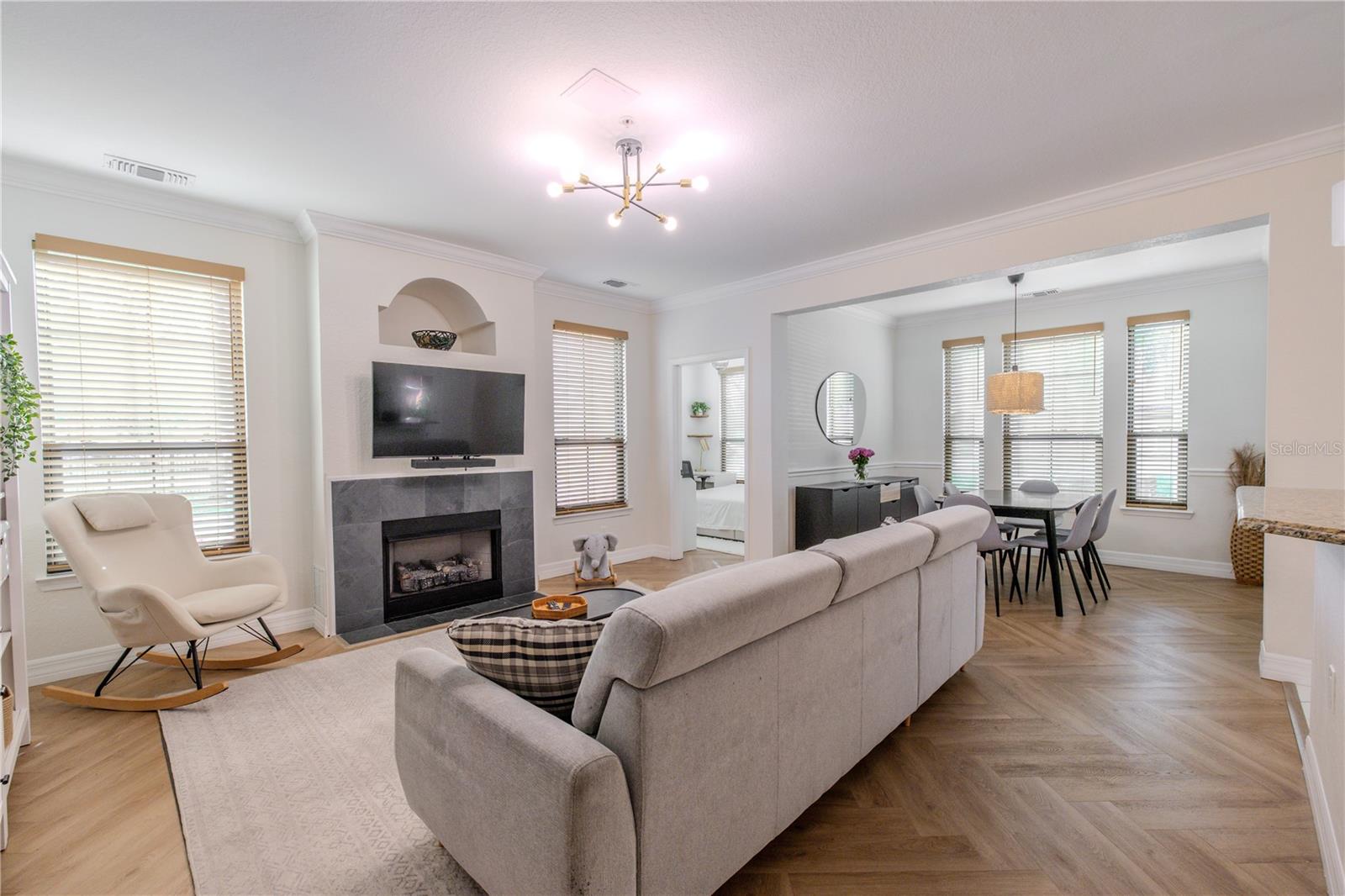 GRAND BELLAGIO AT BAYWATCH CONDO THE - Residential