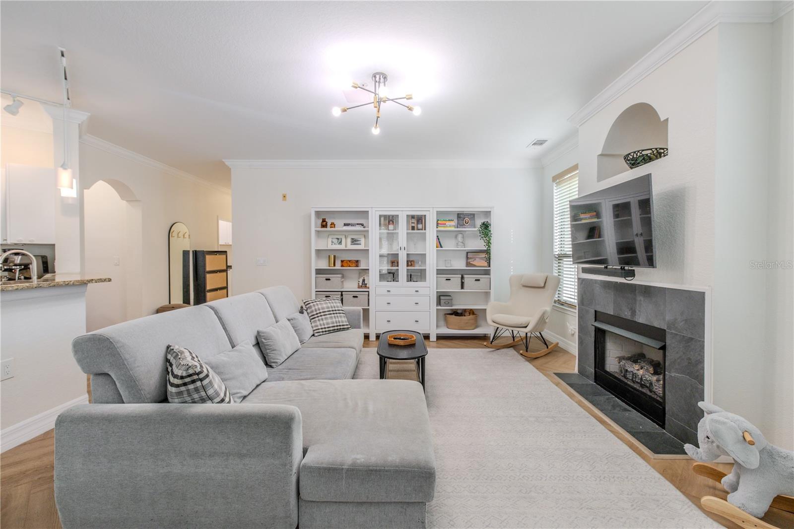 GRAND BELLAGIO AT BAYWATCH CONDO THE - Residential