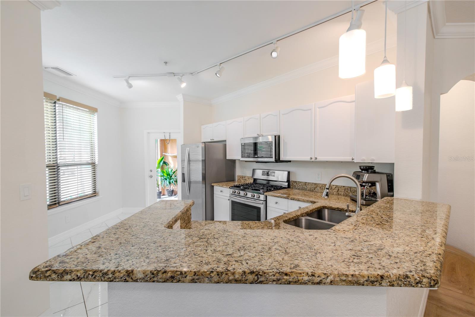 GRAND BELLAGIO AT BAYWATCH CONDO THE - Residential