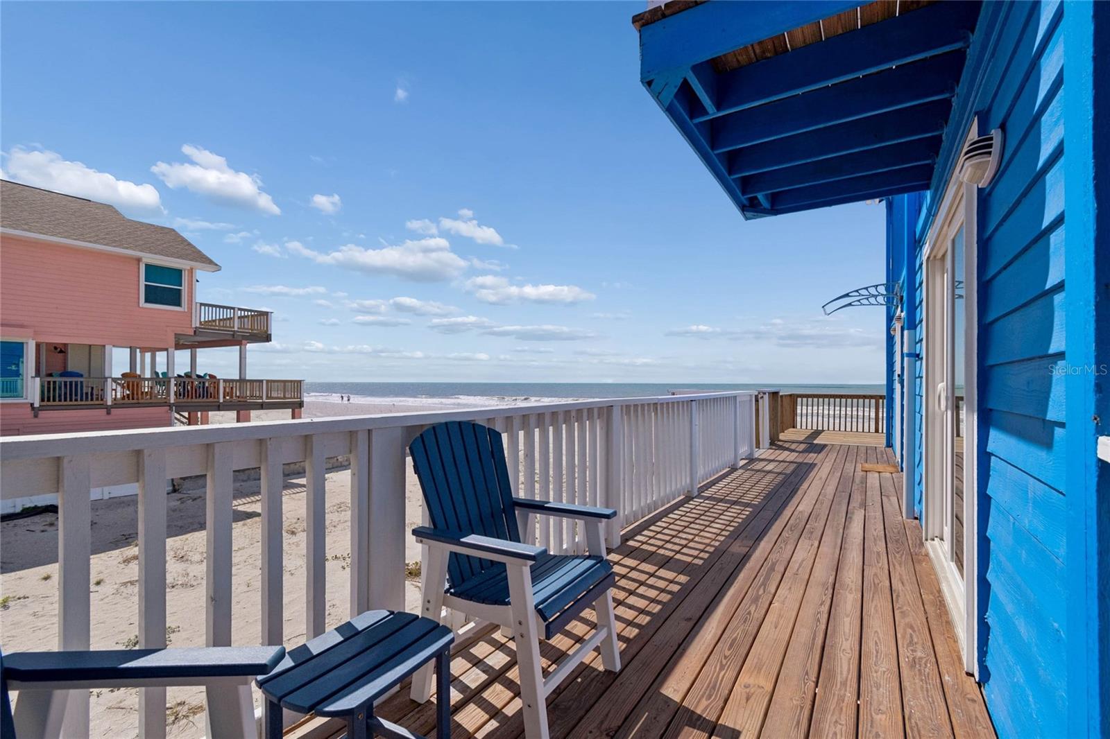 SUNSET BEACH - Residential Lease