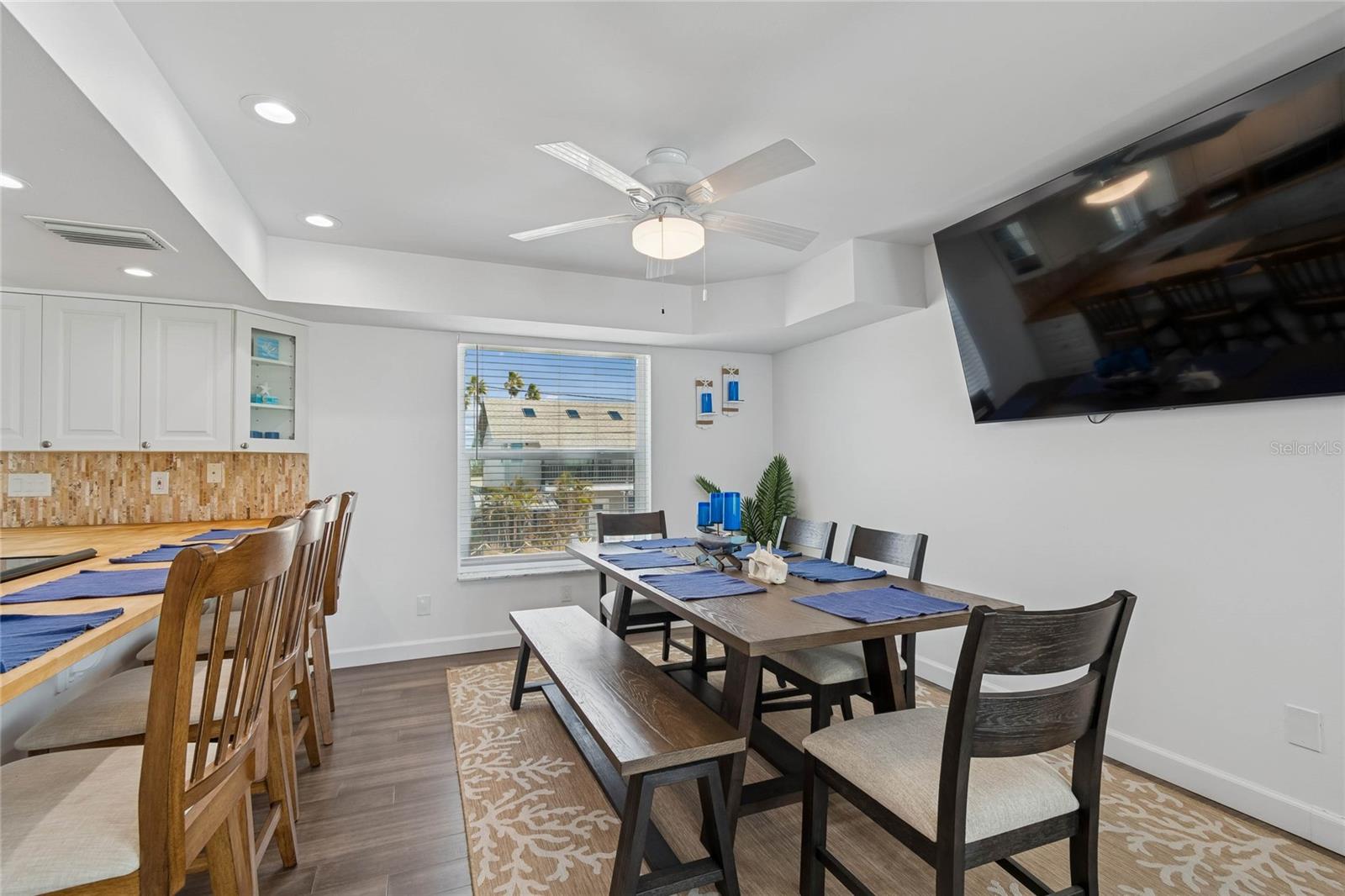 SUNSET BEACH - Residential Lease