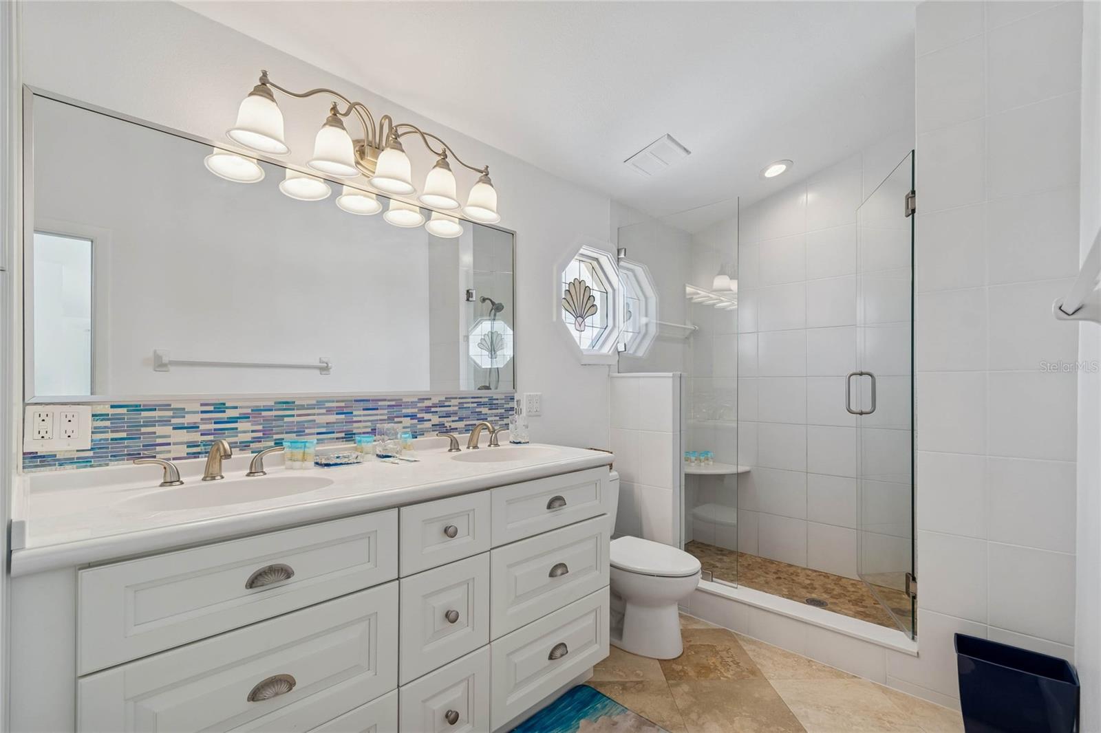 SUNSET BEACH - Residential Lease