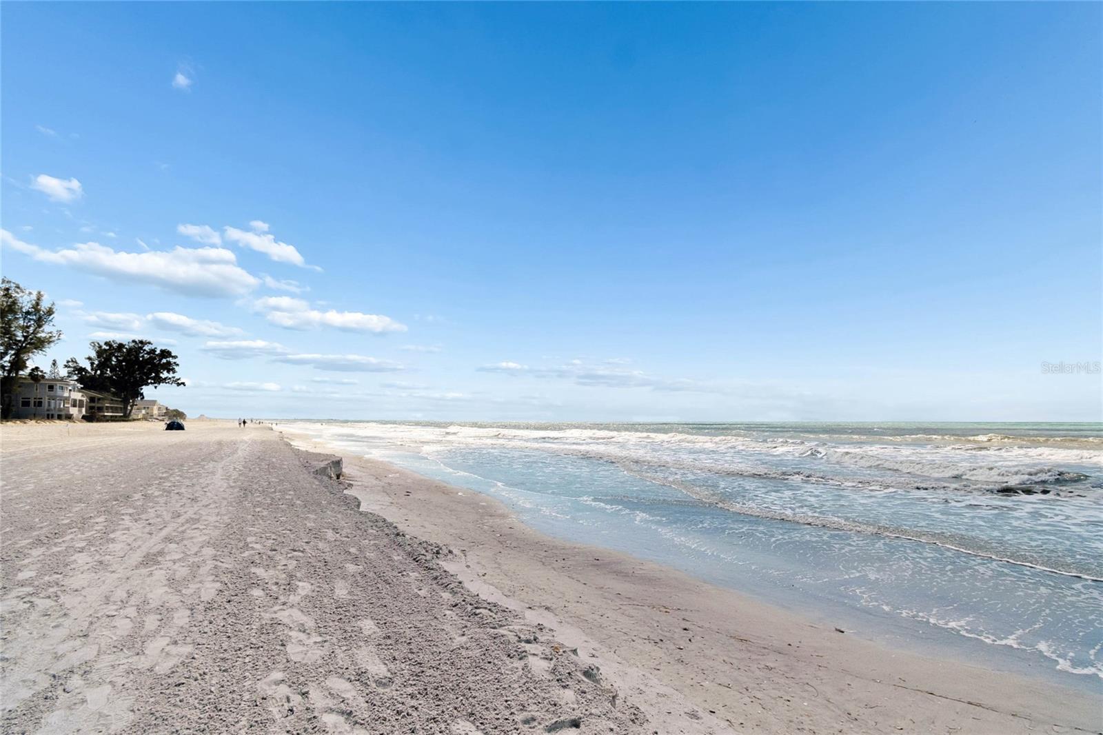 SUNSET BEACH - Residential Lease