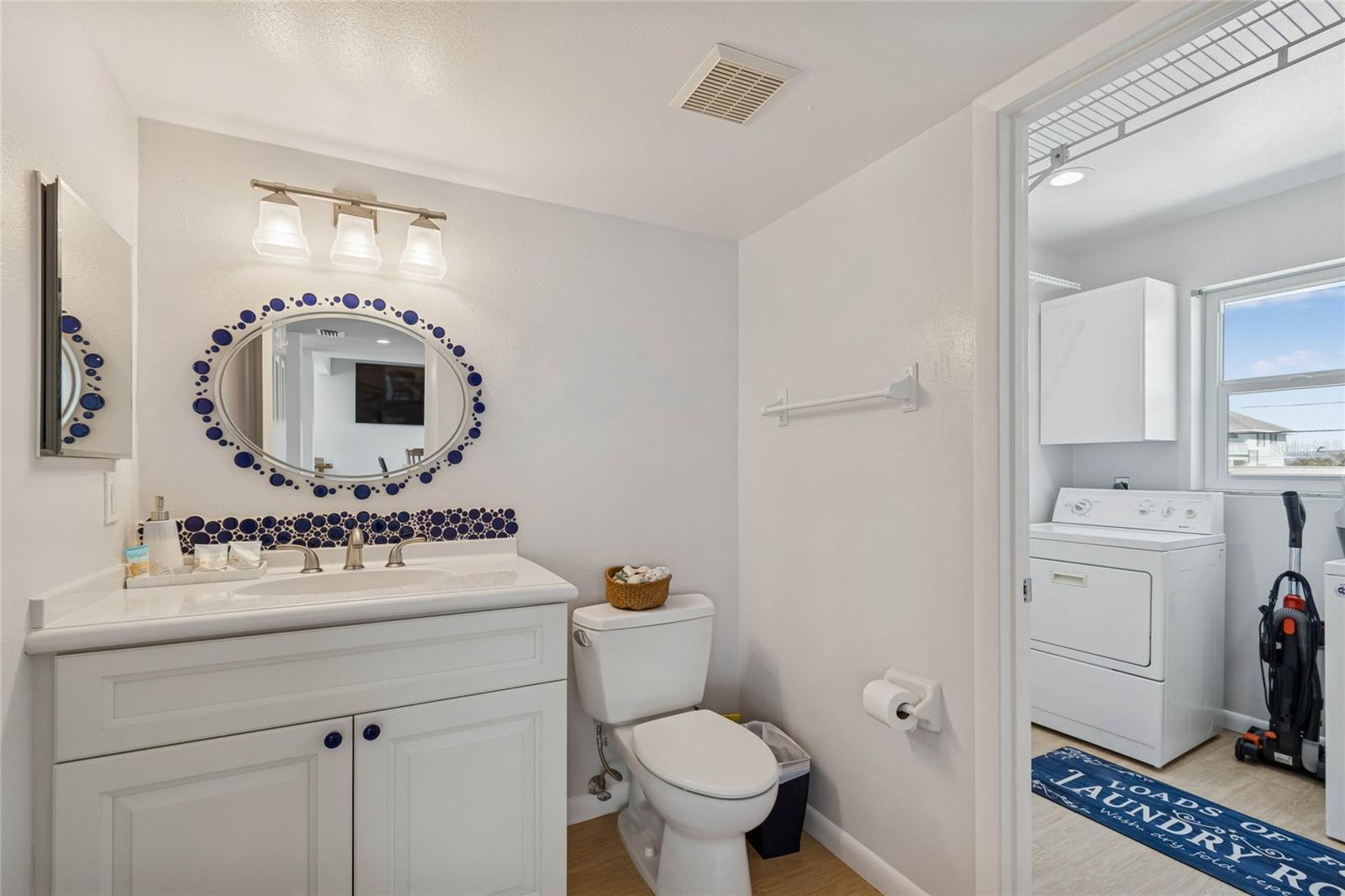 SUNSET BEACH - Residential Lease