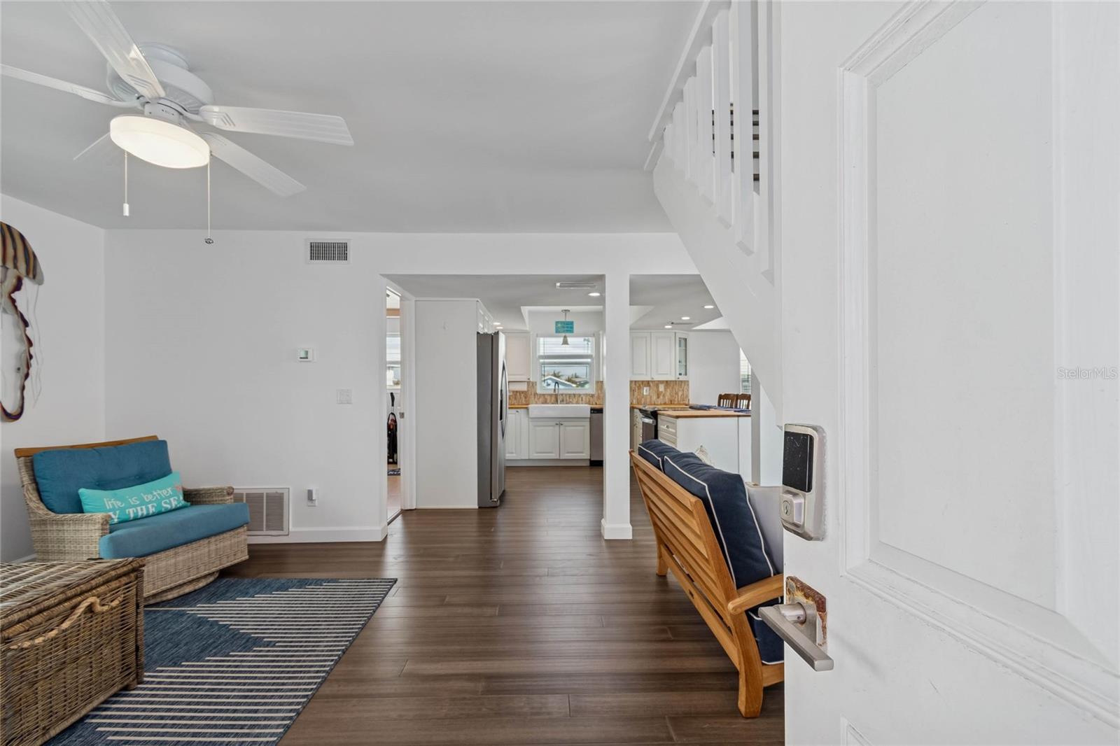 SUNSET BEACH - Residential Lease