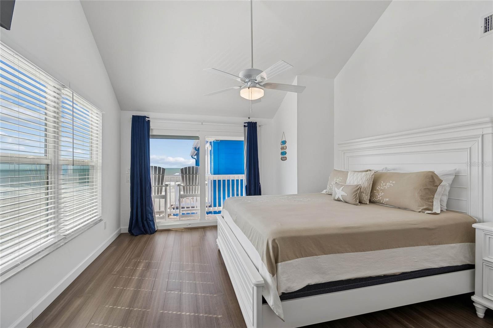 SUNSET BEACH - Residential Lease