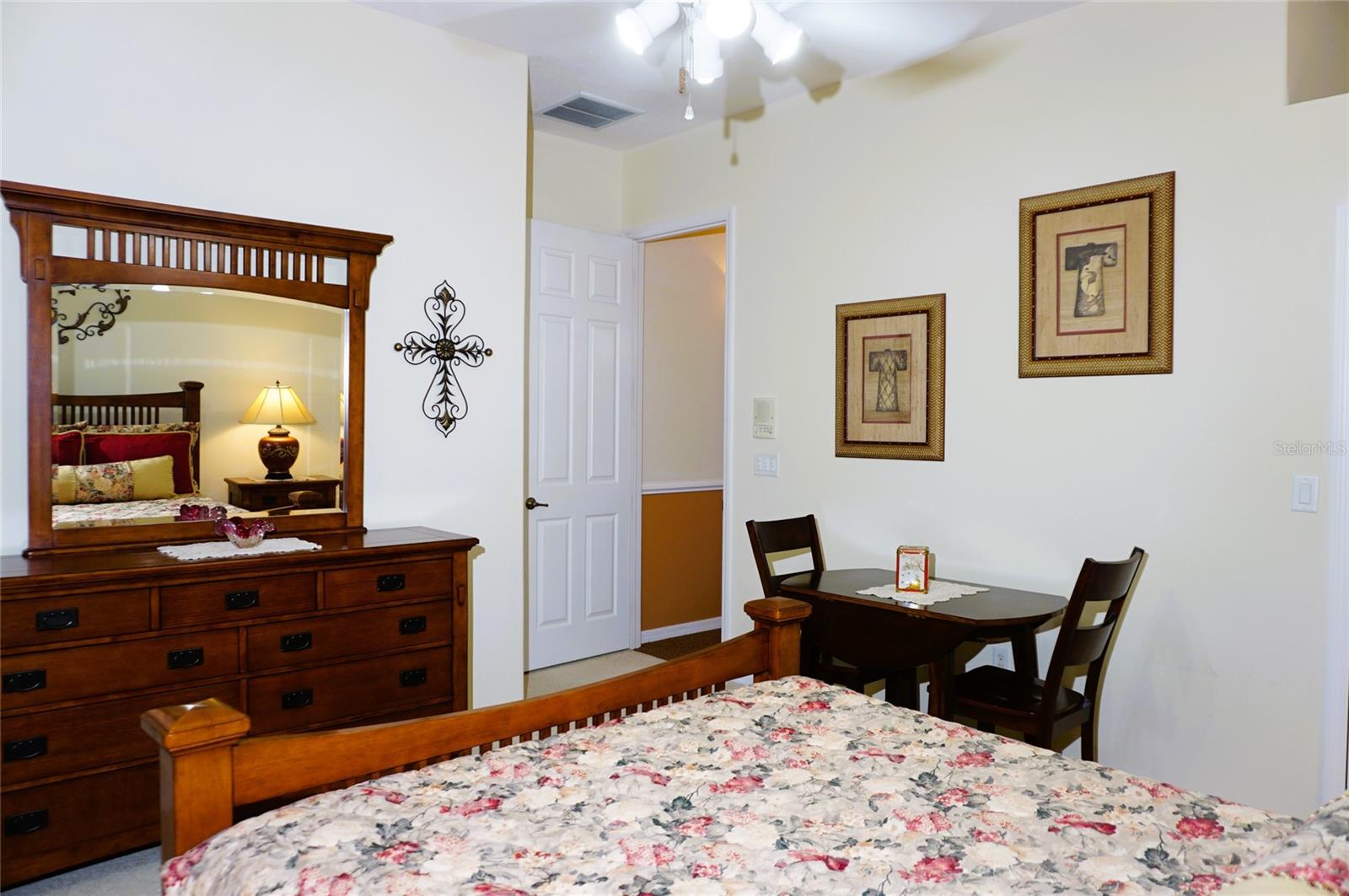 SILVER LAKES - Residential