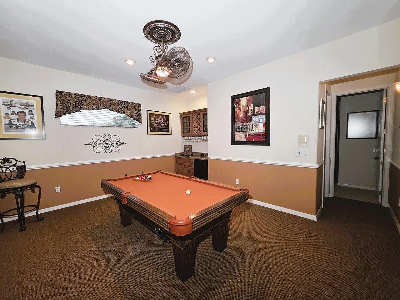 SILVER LAKES - Residential