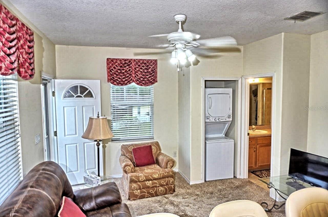SILVER LAKES - Residential