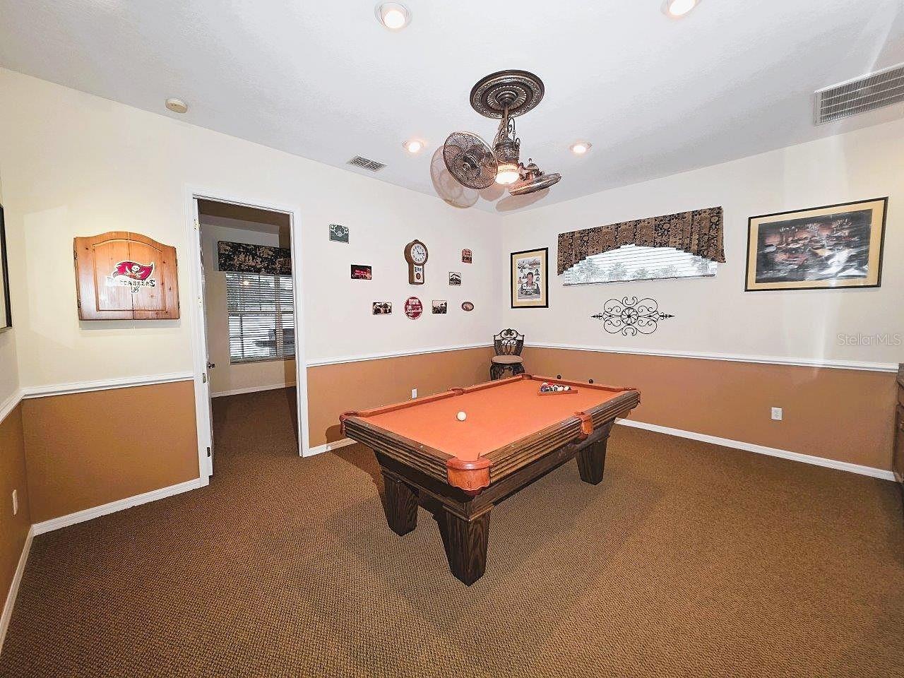SILVER LAKES - Residential