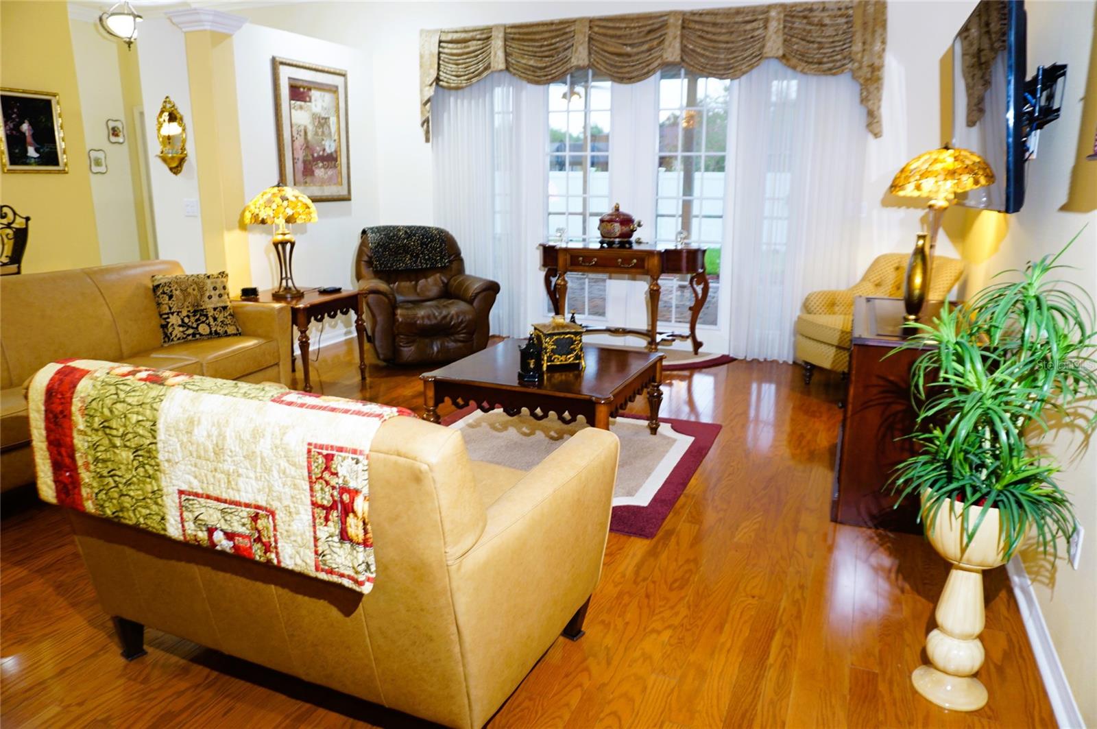 SILVER LAKES - Residential
