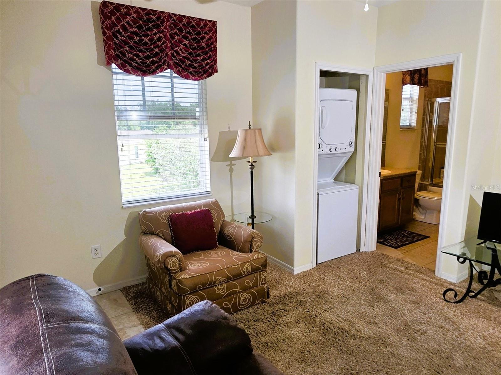 SILVER LAKES - Residential