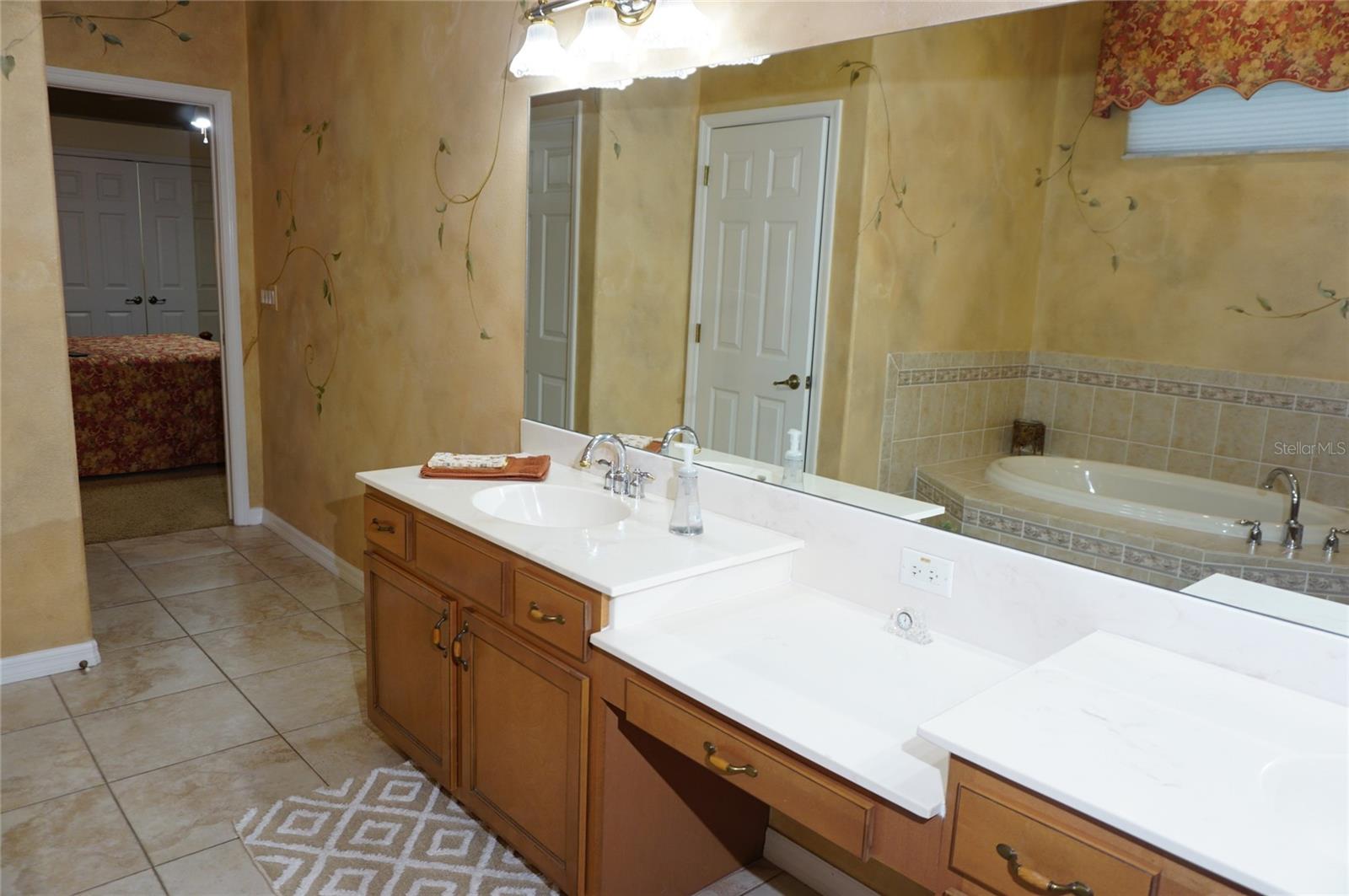 SILVER LAKES - Residential