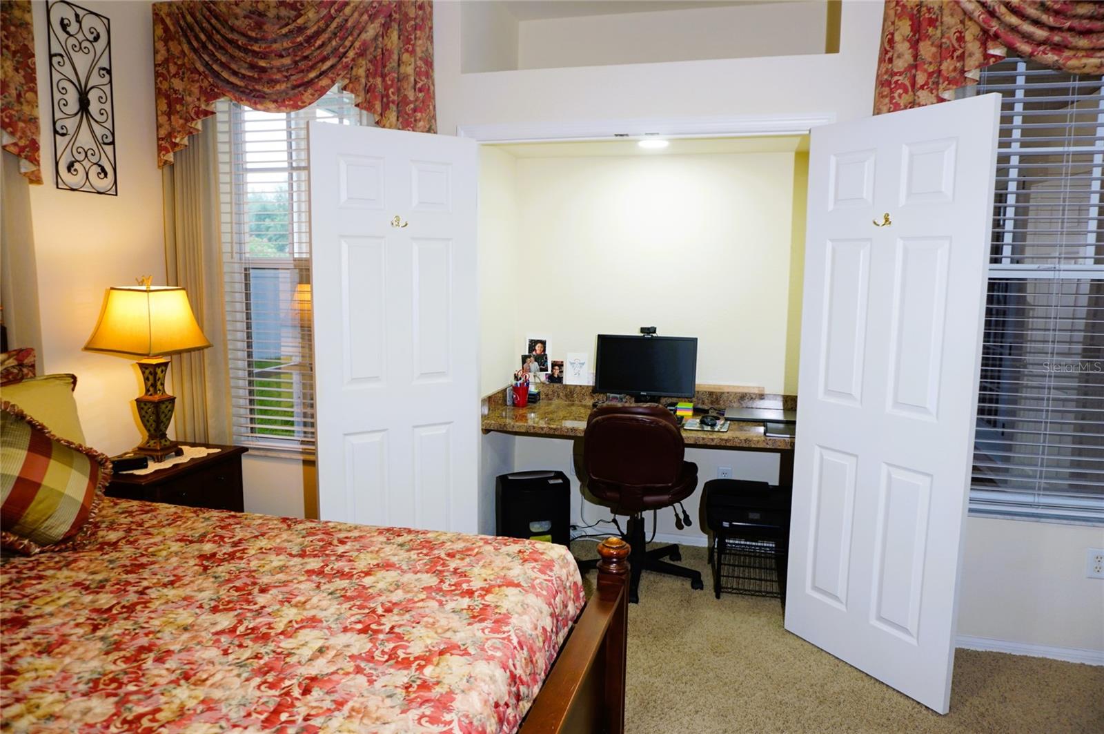 SILVER LAKES - Residential