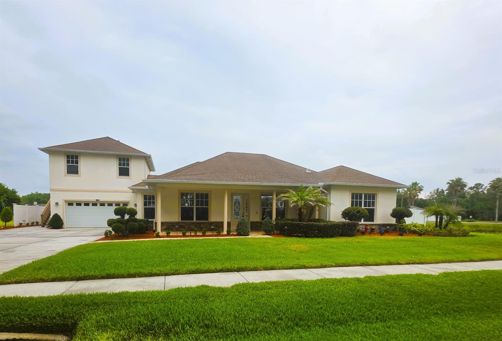 SILVER LAKES - Residential