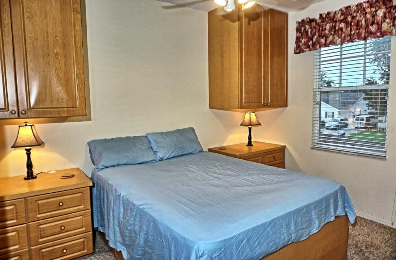 SILVER LAKES - Residential