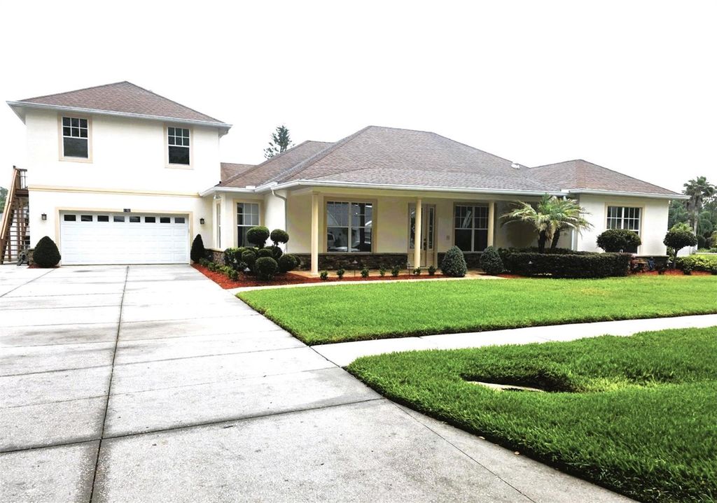 Photo of 6402 Barcellona Road, Land O Lakes, FL 34637 (MLS # W7885606)